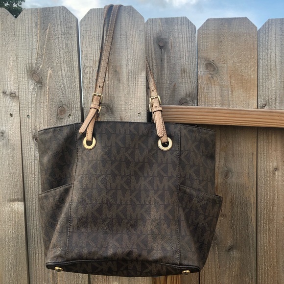 Michael Kors Handbags - Michael Kors brown tote bag